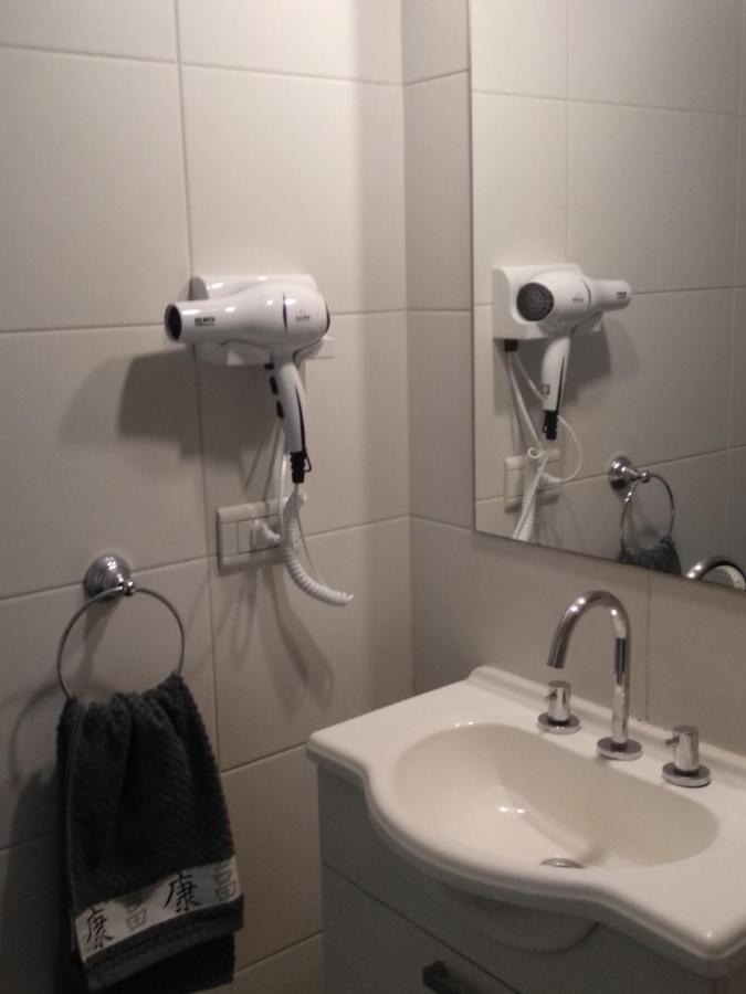 Apart 1013 Con Piscina Gimnasio Laundry Y Seguridad 24 Hs Buenos Aires Zewnętrze zdjęcie